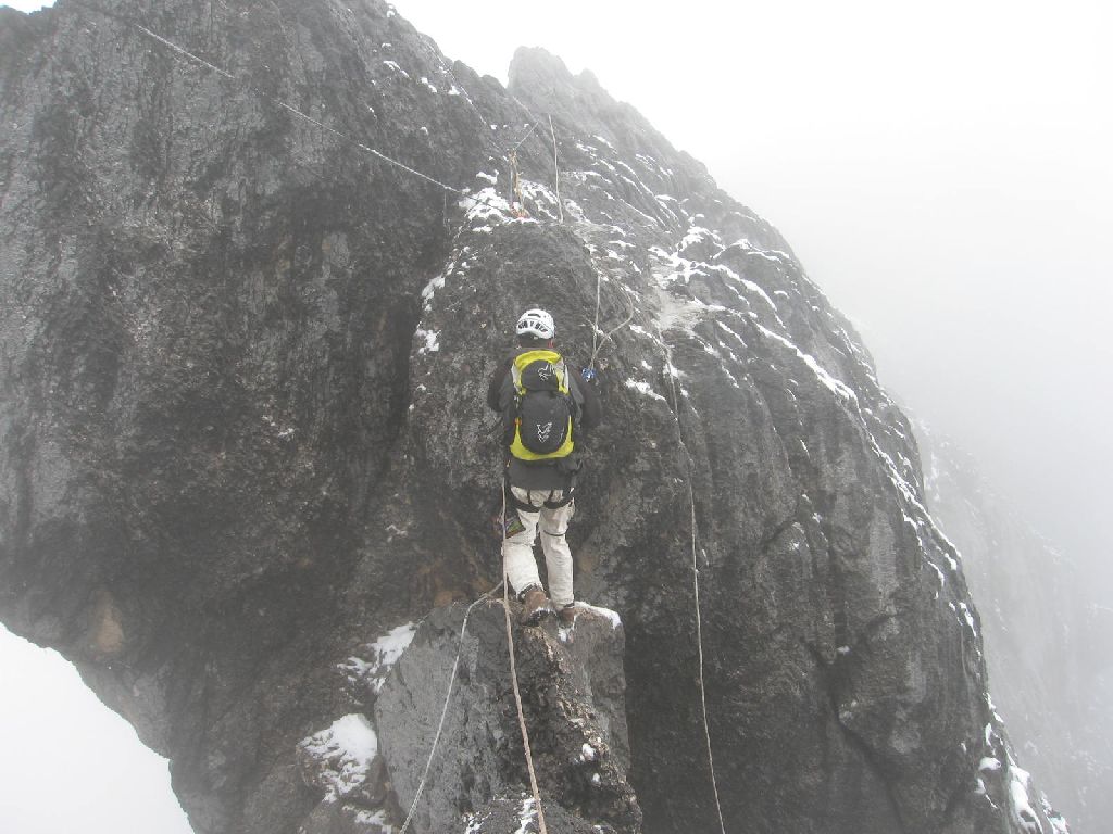 4acarstenszpyramide2007-slide22