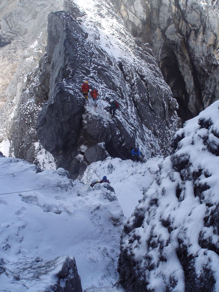 4acarstenszpyramide2007-slide23