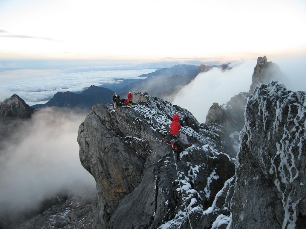 4acarstenszpyramide2007-slide27