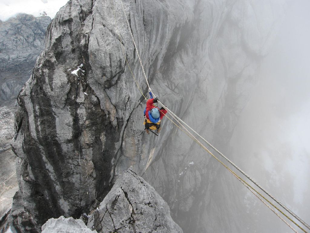 4acarstenszpyramide2007-slide30